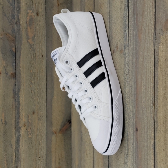 adidas Nizza Originals Men's Canvas Sneakers - Picture 2 of 9